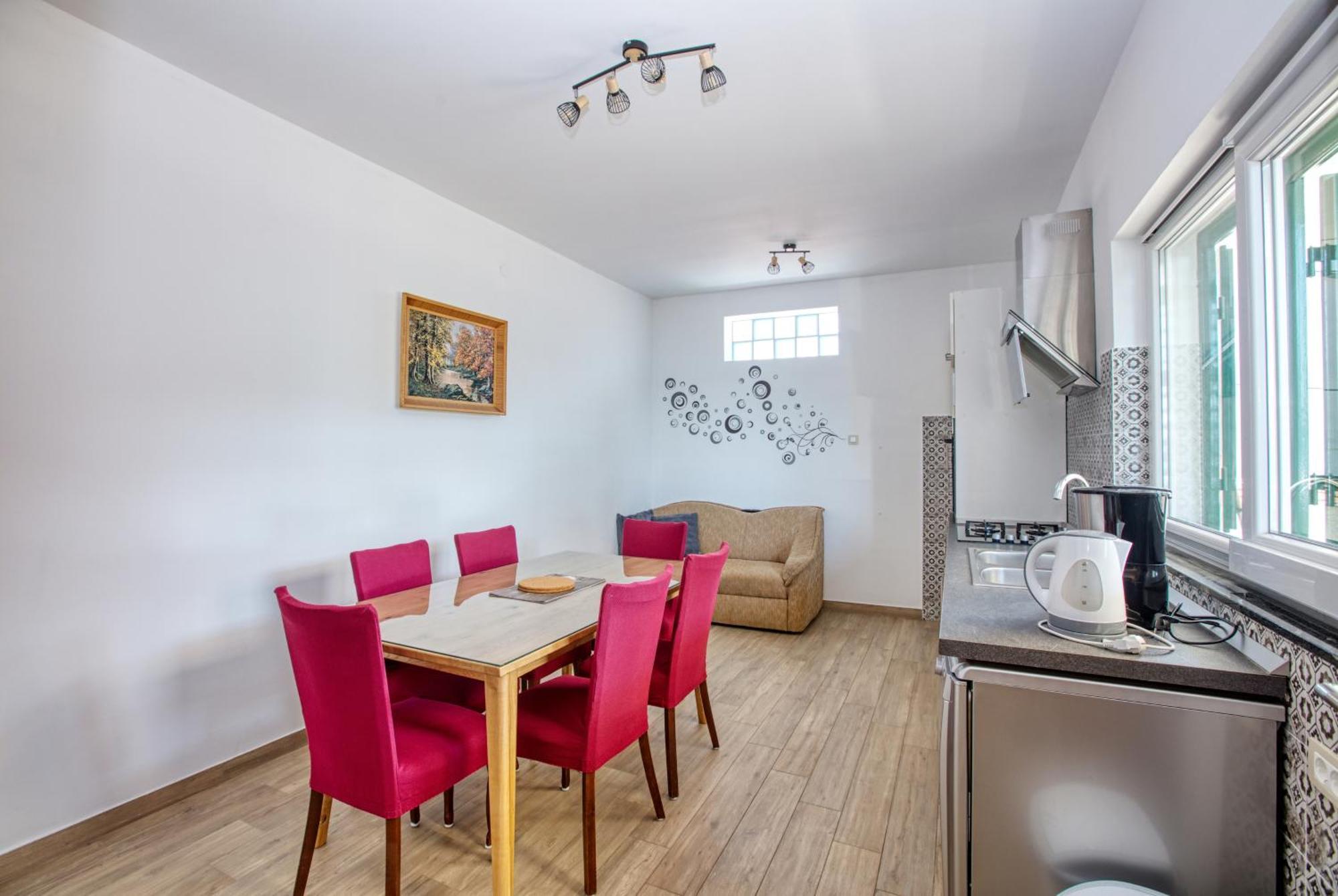 Family Friendly Seaside Apartments Brodarica, Sibenik - 4833 Brodarica  Værelse billede