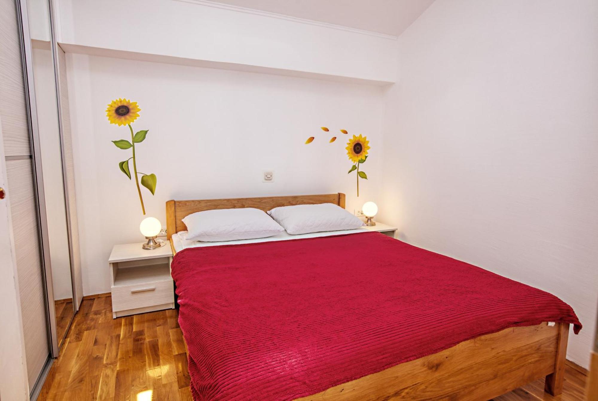 Family Friendly Seaside Apartments Brodarica, Sibenik - 4833 Brodarica  Eksteriør billede