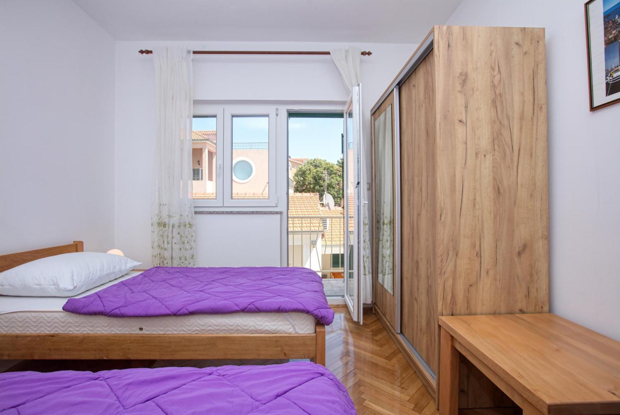 Family Friendly Seaside Apartments Brodarica, Sibenik - 4833 Brodarica  Værelse billede